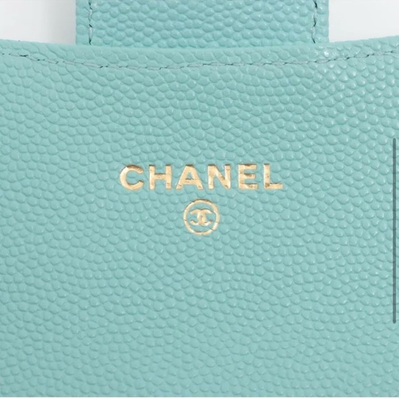 CHANEL Matelasse Caviar Skin Card Case Coin Case Gold Metal - Picture 3 of 7